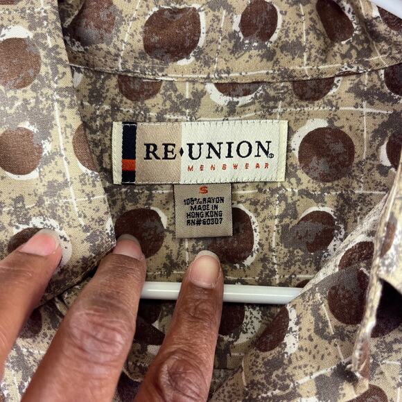 VTG Re-union Shirt Men's Small Browns Button Down Long Sleeve Disco Grandpa Core - Picture 3 of 7